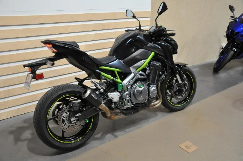 Z 900