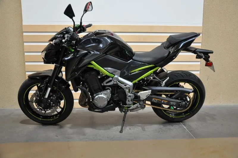 Z 900