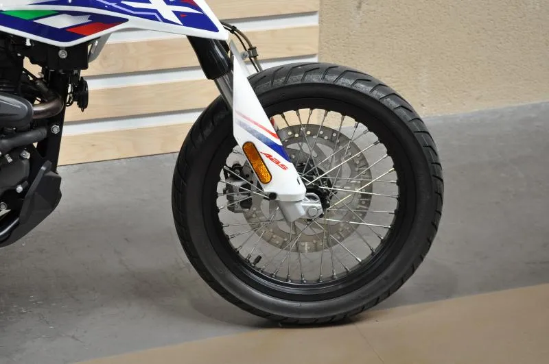 SX 125