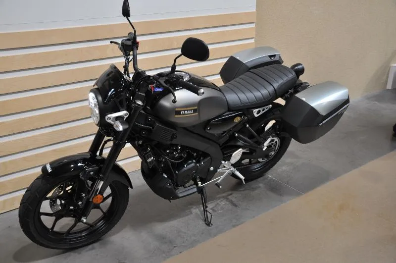 XSR 125