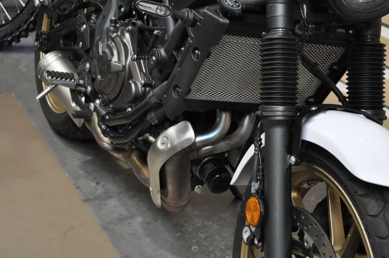 XSR 700 XTRIBUTE