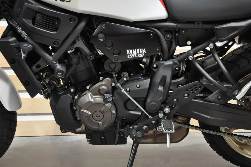 XSR 700 XTRIBUTE