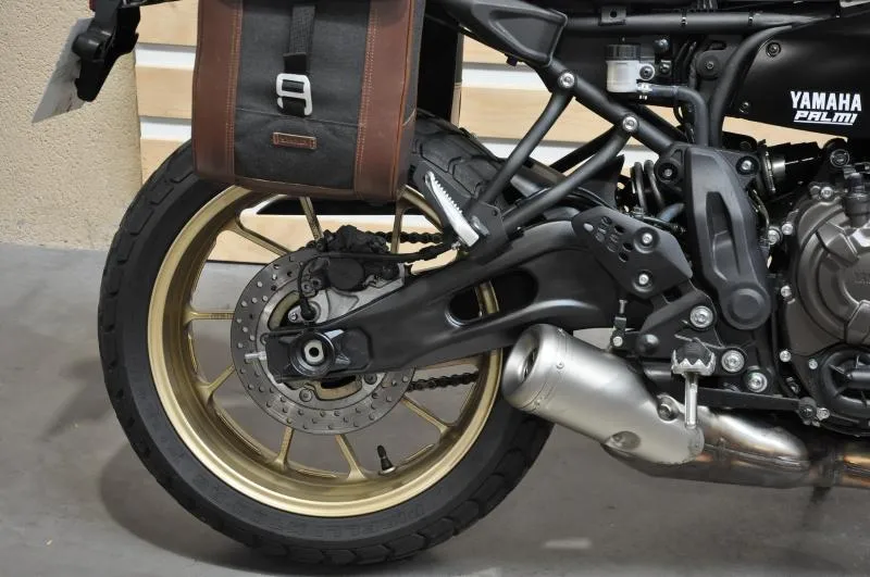 XSR 700 XTRIBUTE