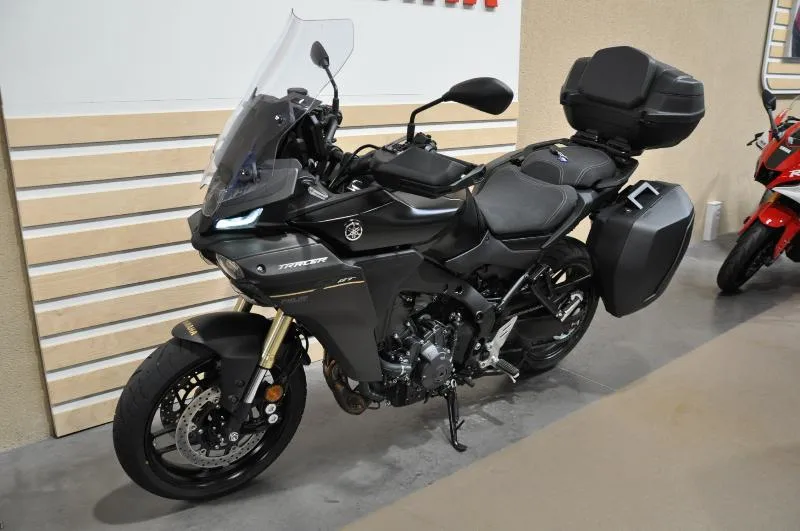 TRACER 9 GT