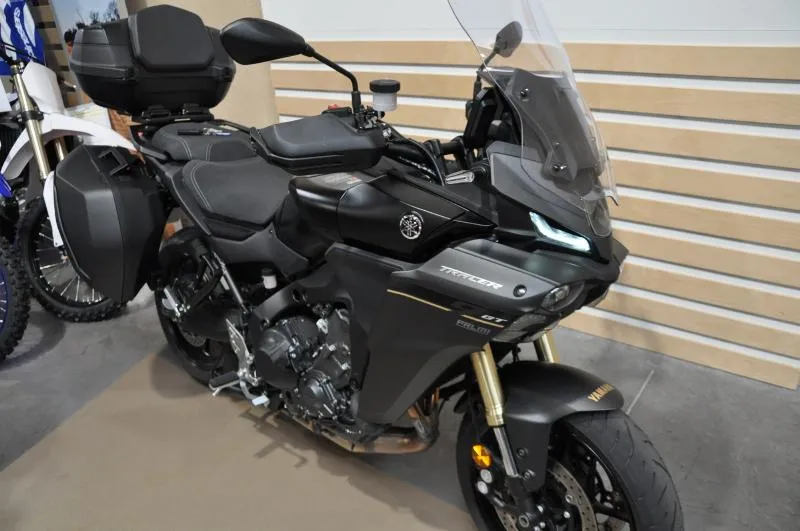 TRACER 9 GT