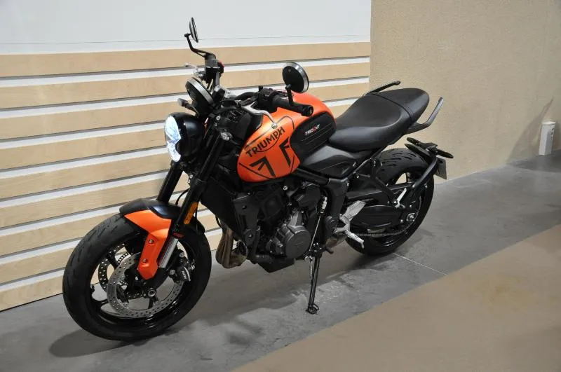 TRIDENT 660