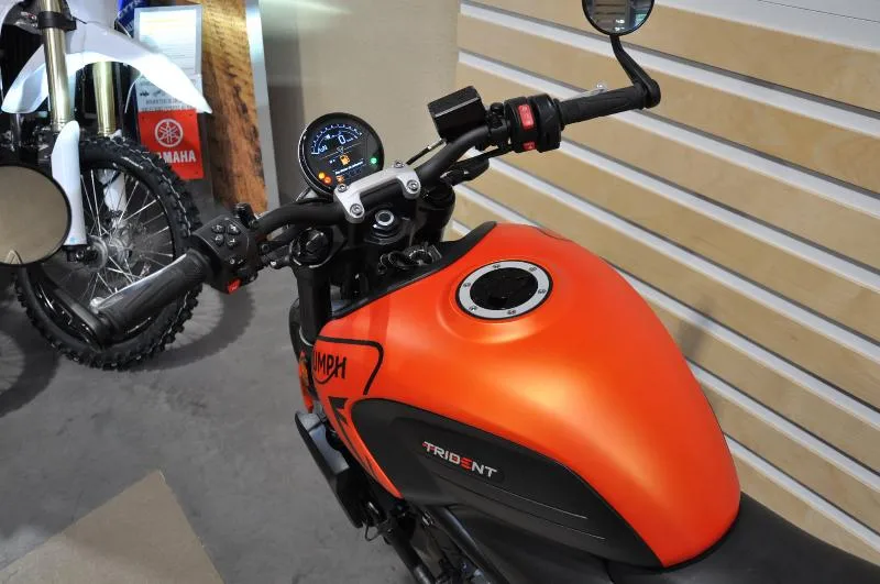 TRIDENT 660