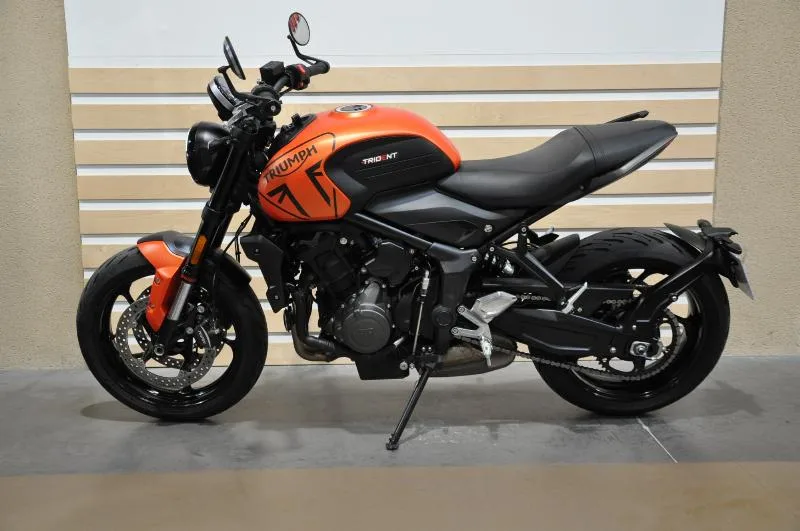 TRIDENT 660
