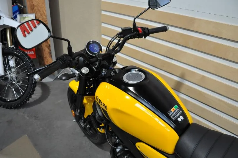 XSR 125