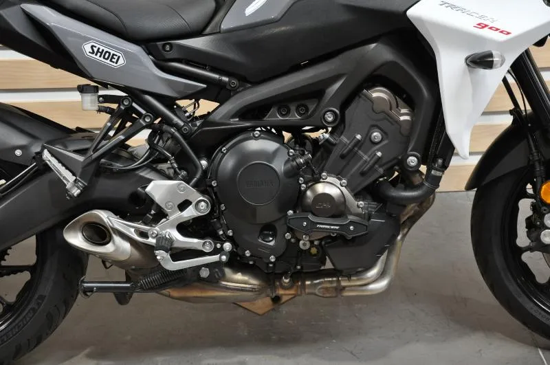 TRACER 900