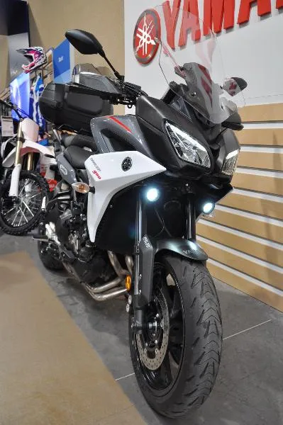 TRACER 900