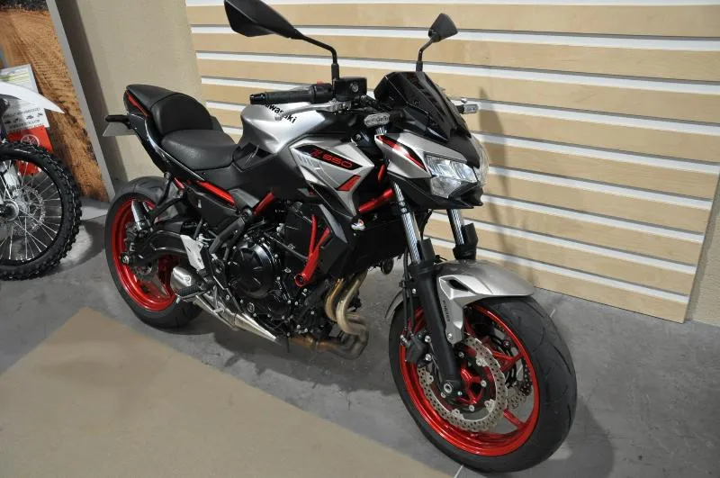 Z 650 