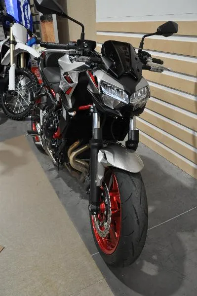 Z 650 