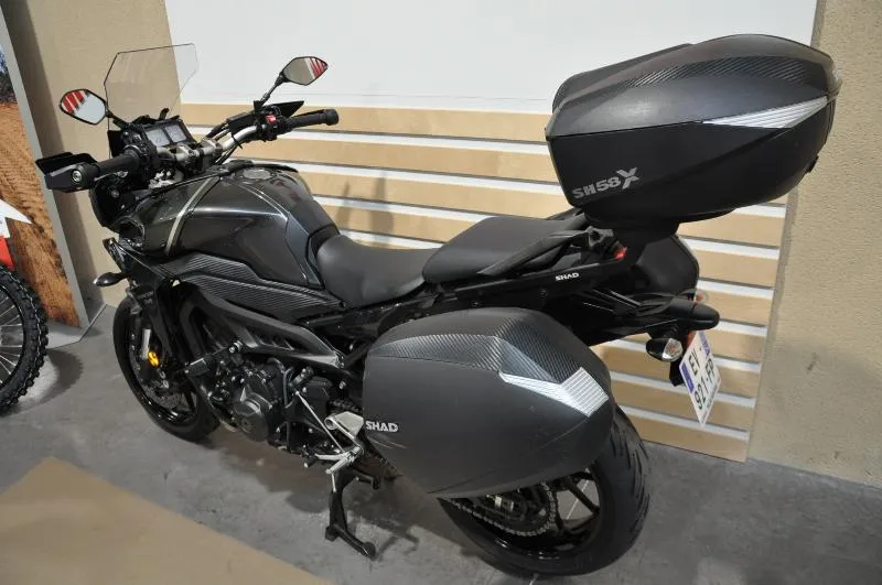 TRACER 900