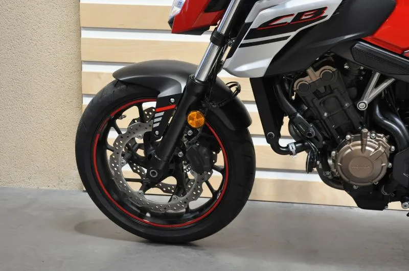 CB 650 F ABS