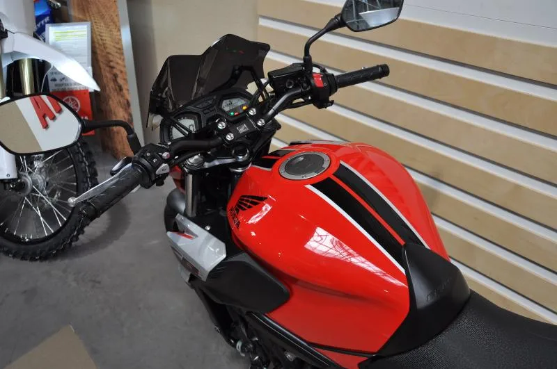CB 650 F ABS