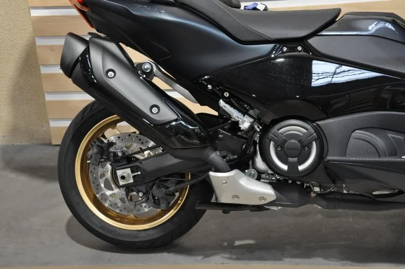 XP TMAX 560 TECH MAX