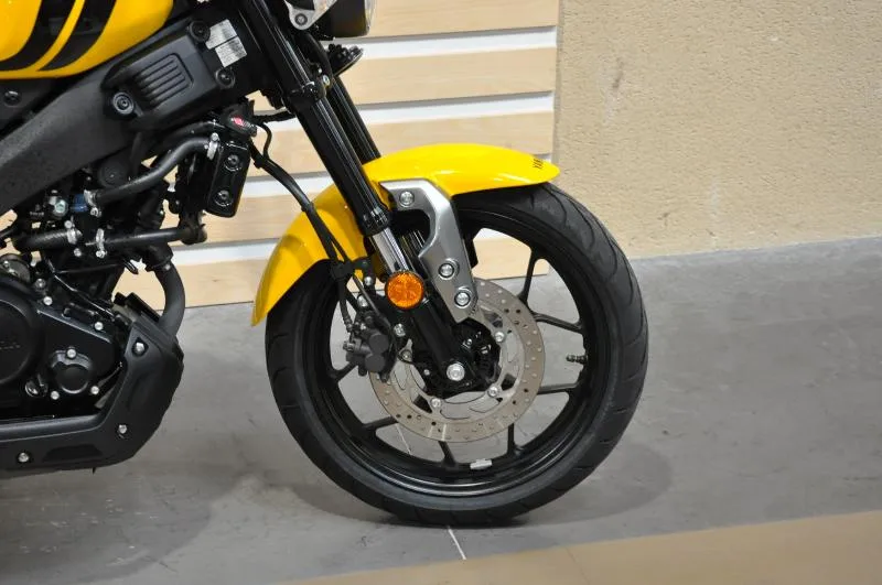 XSR 125