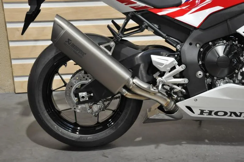 CBR 1000 RRR FIREBLADE 30e Anniversaire