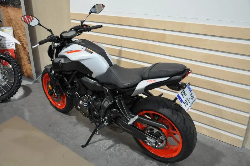MT07 