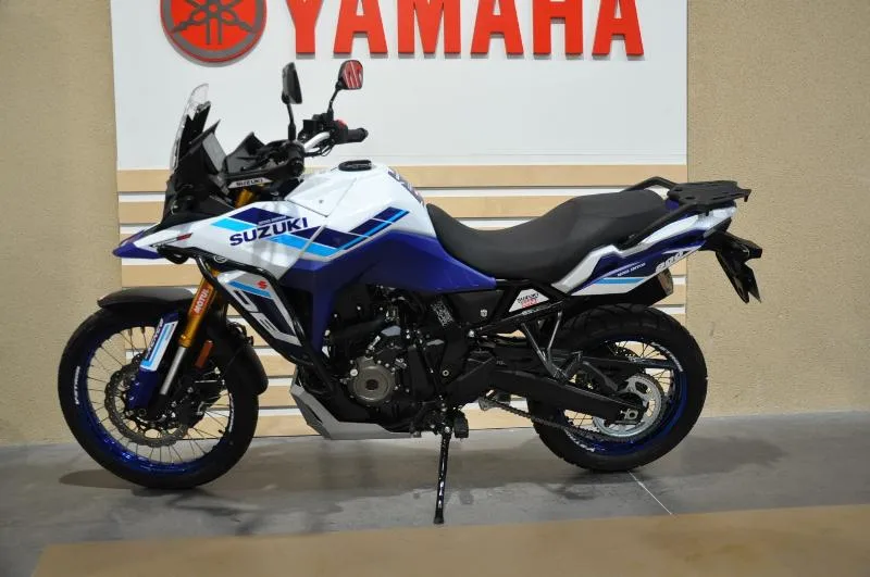 DL VSTROM 800DE