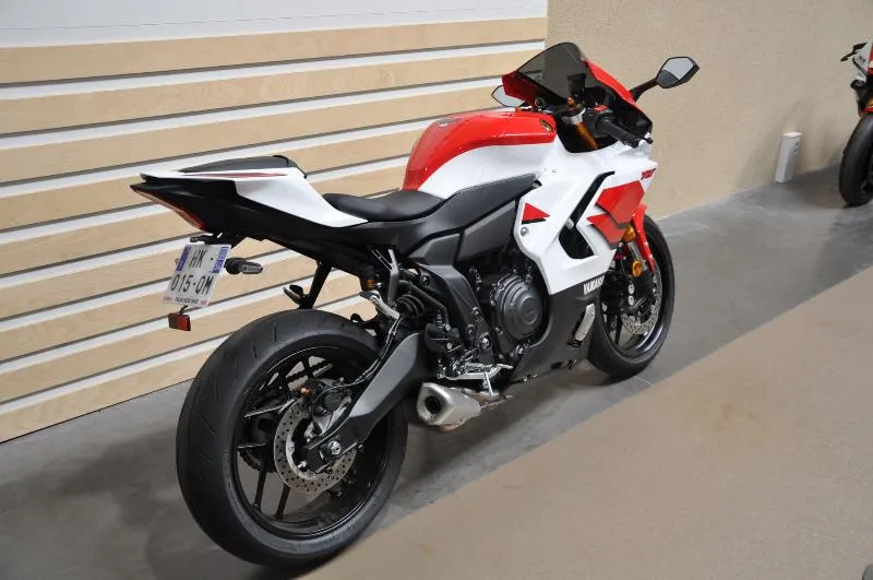 YZFR7 WORLD GP 60TH ANNIVERSARY