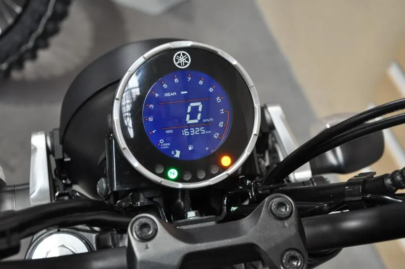 XSR 125