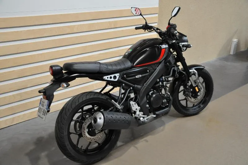 XSR 125