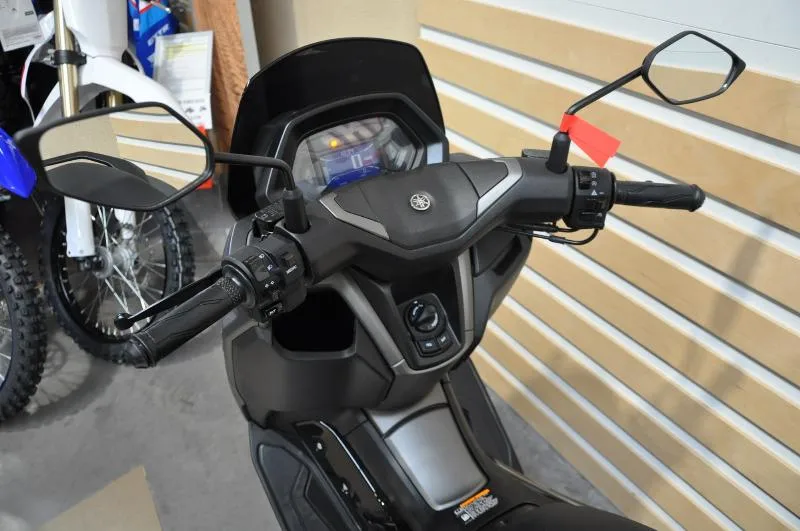 NMAX 125