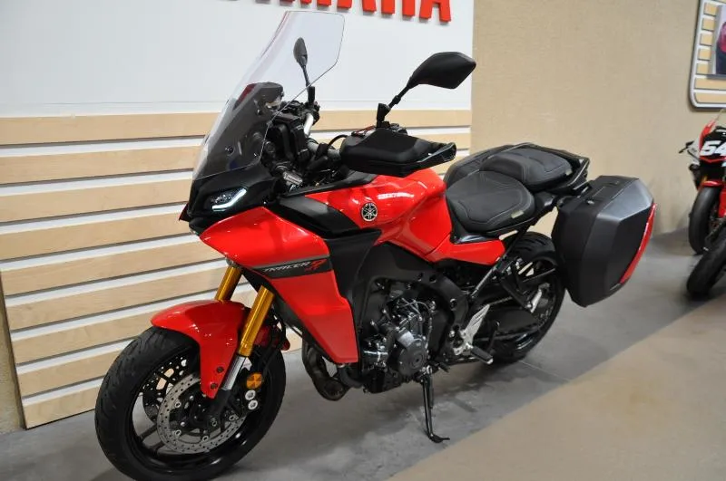 TRACER 9 GT