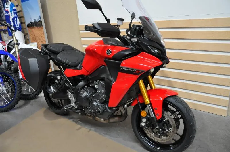 TRACER 9 GT