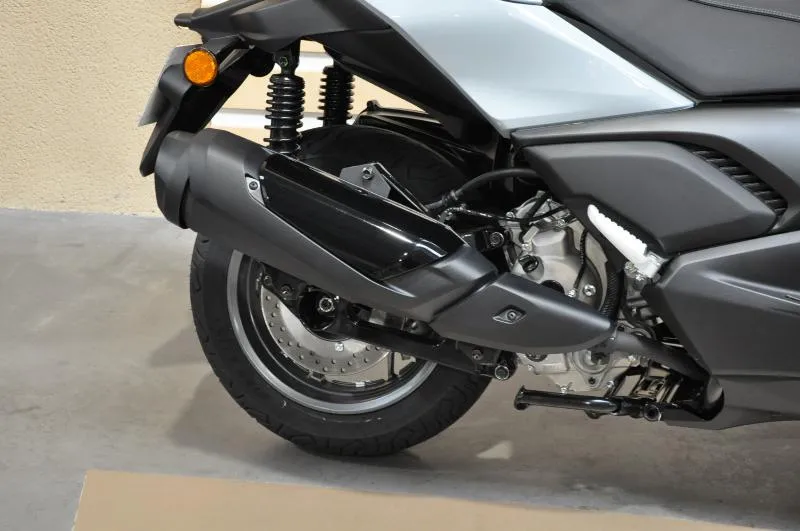 XMAX 300 Tech Max