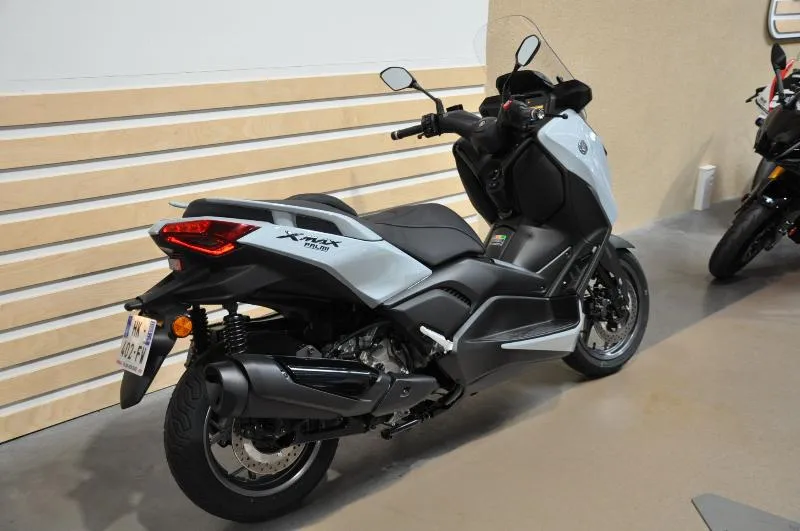 XMAX 300 Tech Max
