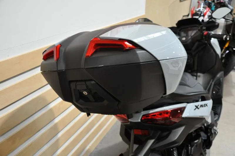 XMAX 125 TECH MAX