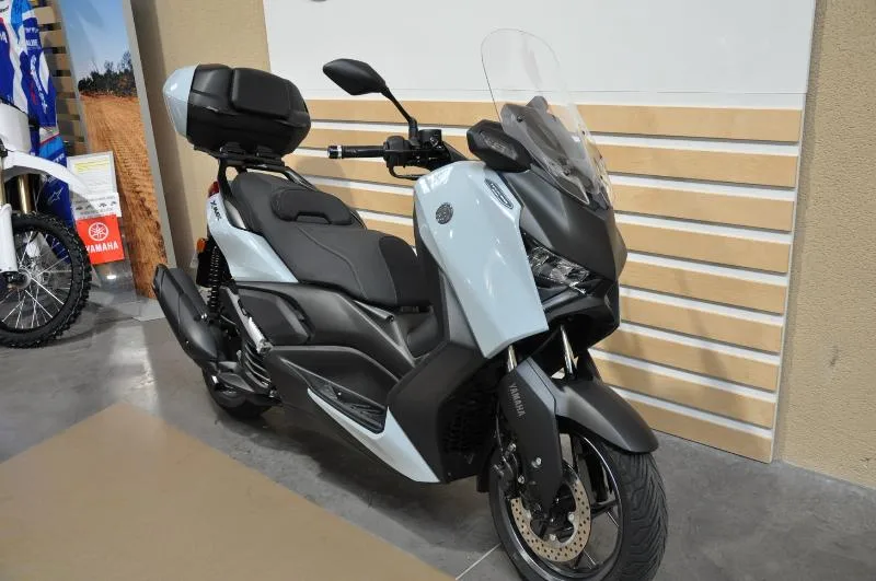 XMAX 125 TECH MAX