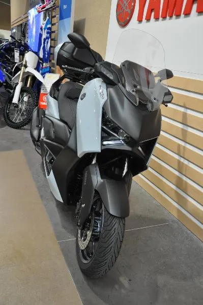 XMAX 125 TECH MAX