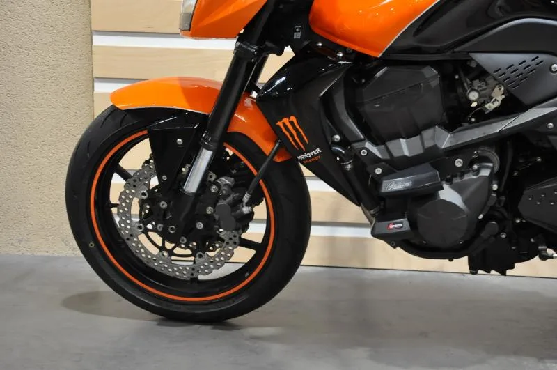 Z 750