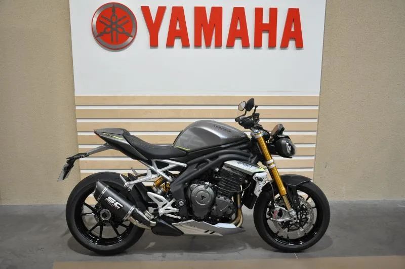 SPEED TRIPLE 1200 RS