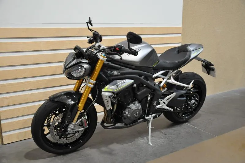 SPEED TRIPLE 1200 RS
