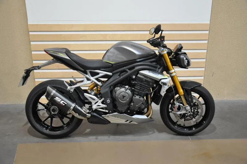 SPEED TRIPLE 1200 RS