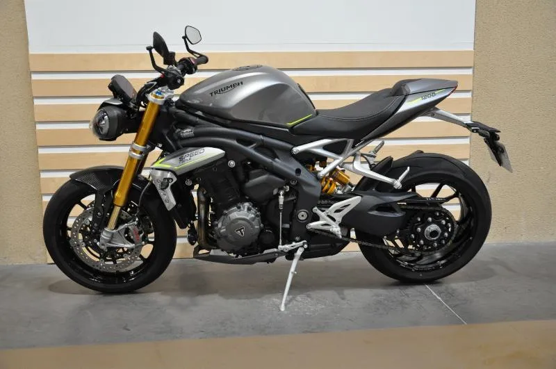SPEED TRIPLE 1200 RS