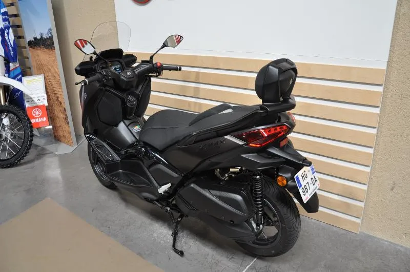 XMAX 300 TECH MAX 