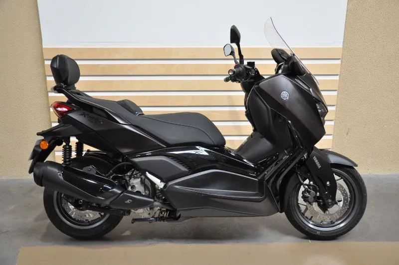 XMAX 300 TECH MAX 