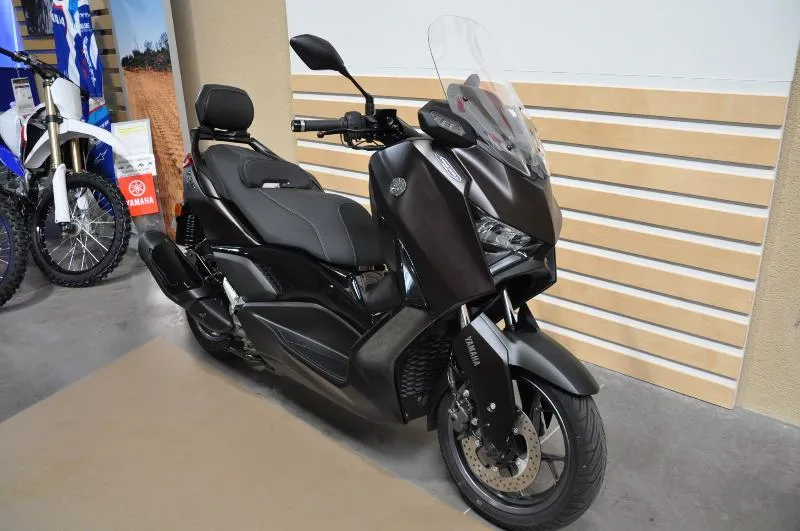 XMAX 300 TECH MAX 