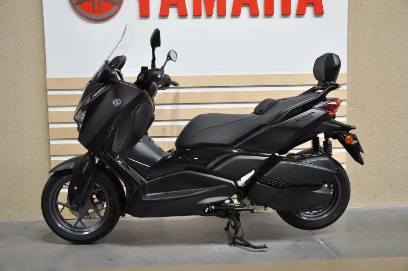XMAX 300 TECH MAX 