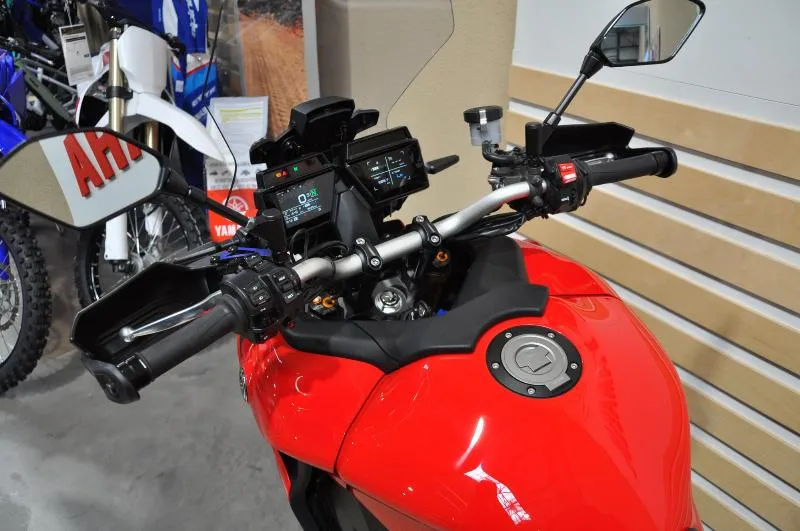 TRACER 9 GT