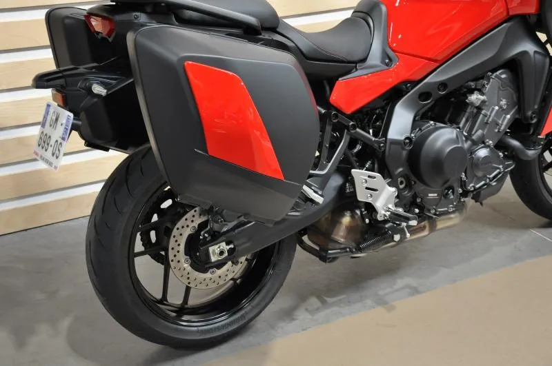 TRACER 9 GT