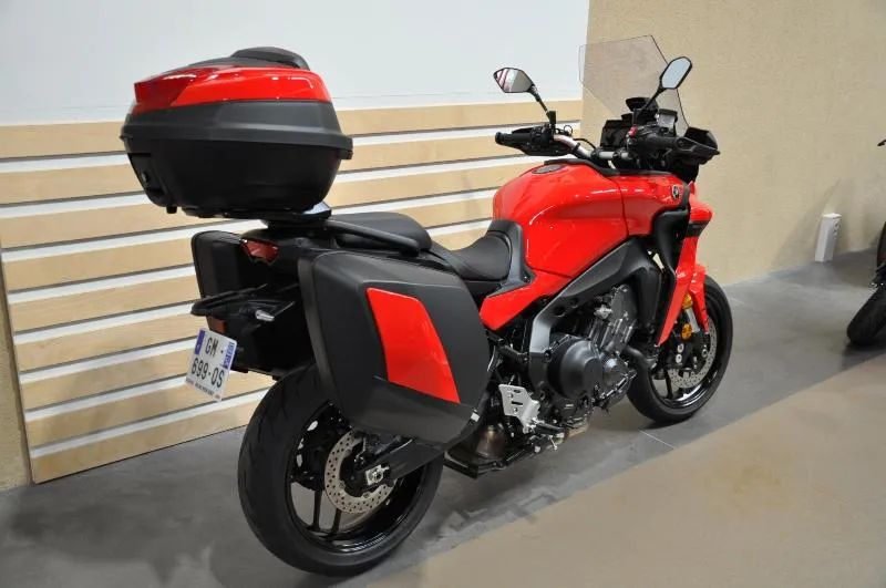 TRACER 9 GT