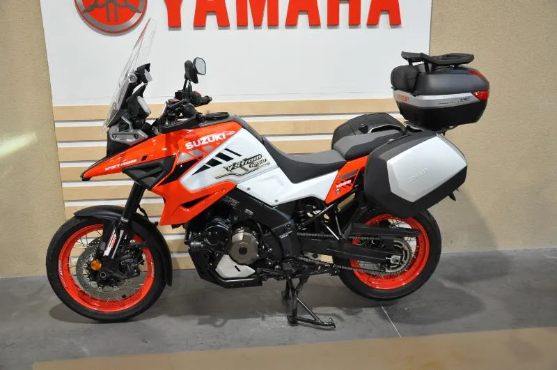 DL VSTROM 1050XT