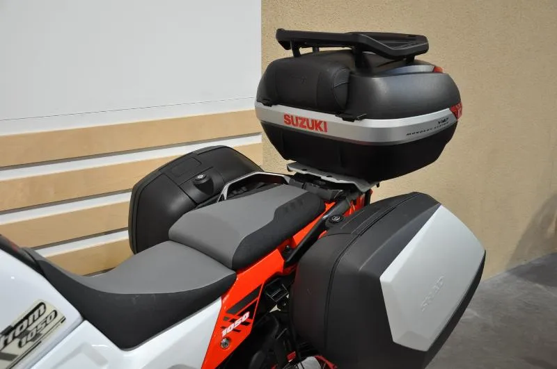 DL VSTROM 1050XT